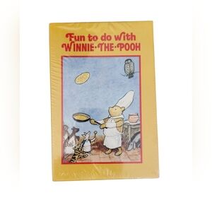 Fun To Do With Winnie The Pooh 4 Book Set NWT